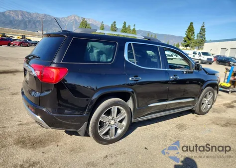 2017 GMC Acadia Denali z USA, uszkodzony, nr VIN 1GKKNPLS4HZ140841